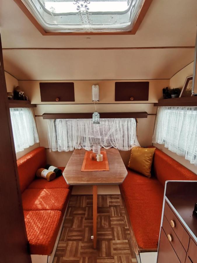 Camp Oaza,Lipa Hotel Cetinje Ngoại thất bức ảnh