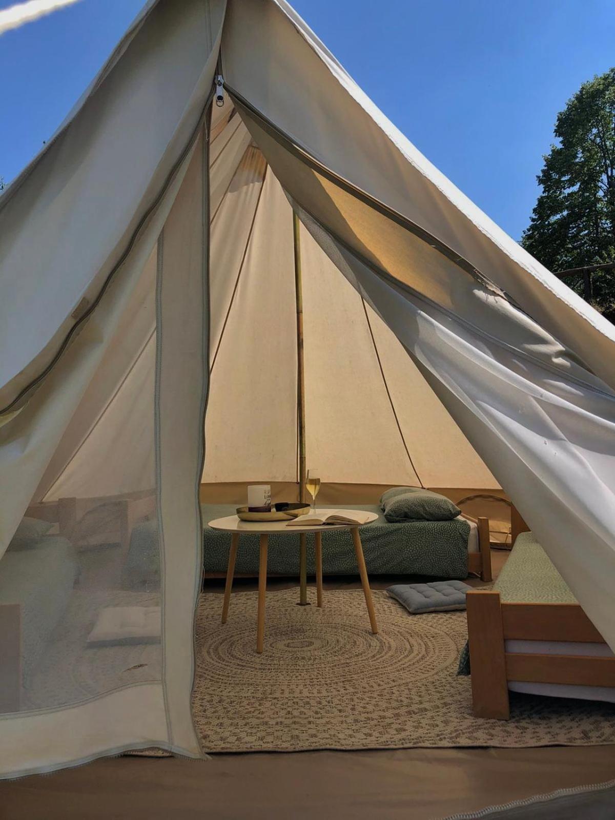 Camp Oaza,Lipa Hotel Cetinje Ngoại thất bức ảnh
